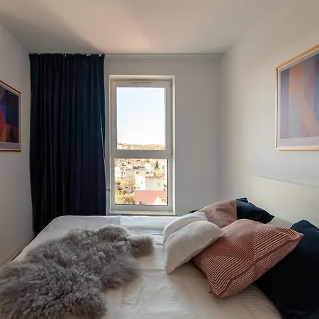 アパート Harmony 93 *